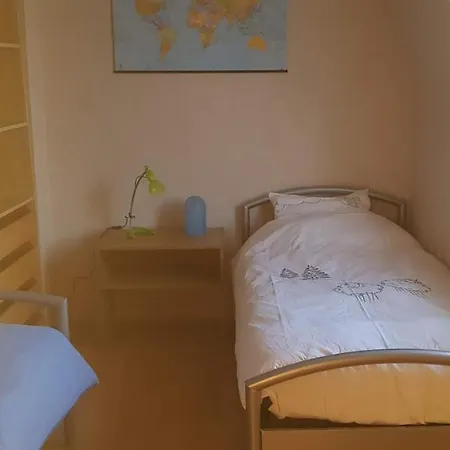 Cozy House トゥルンホウト